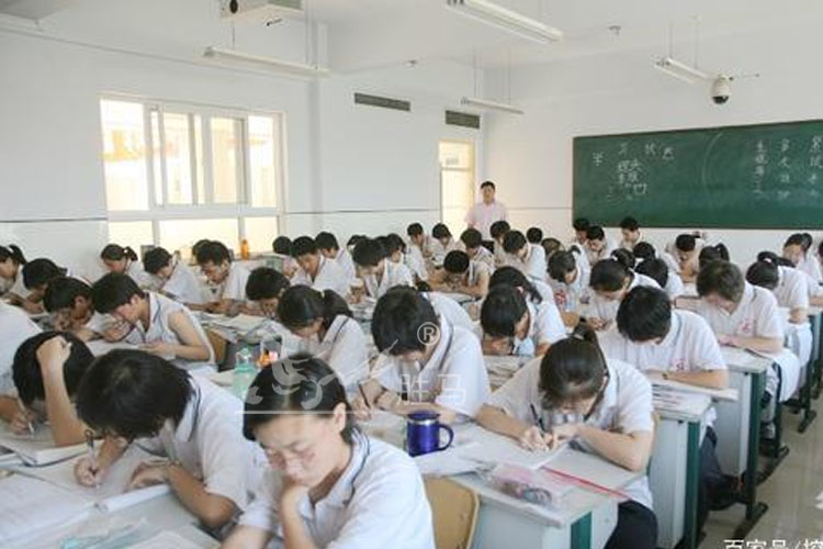 学校考场开启智能干扰仪后对广播有影响吗？