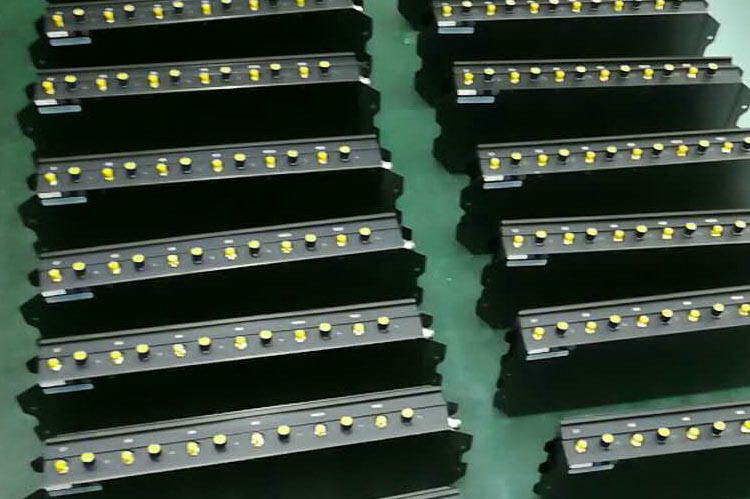 采用金属外壳的手机信号干扰器有哪些优缺点？(图1)