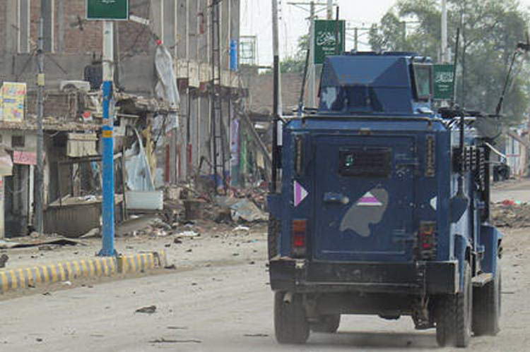 全频段车载频率干扰仪通常应该覆盖哪些无线信号种类？